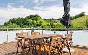 CLAUS RESCH APPARTEMENTS - E-Bike, Wandern, Minigolf, Familie, Urlaub an der Weinstraße